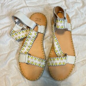 Frye Women's White and Yellow Sandals